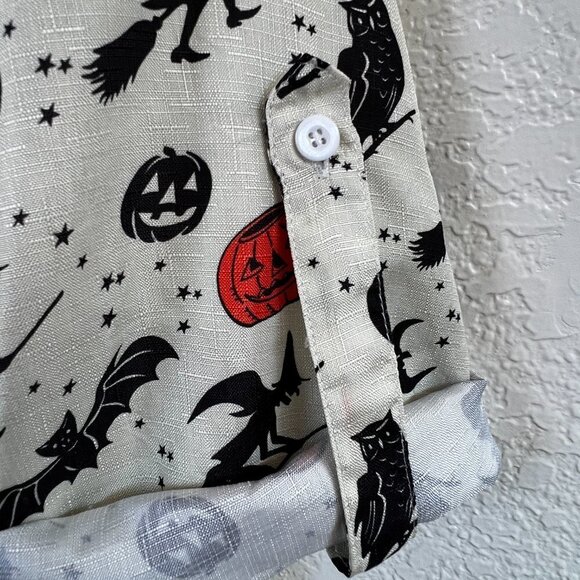 Emery Rose Lightweight all Over Halloween Print Top Blouse‎ Size 2XL - Picture 4 of 8